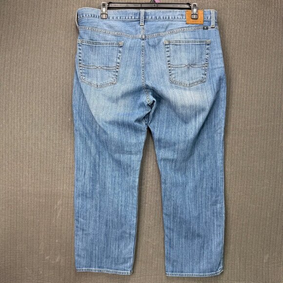 Lucky Brand Mens Size 40x30 Blue 361 Vintage Straight Jeans Light Wash Denim - Picture 2 of 10